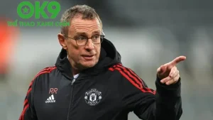 Cựu HLV MU Ralf Rangnick phải nhập viện để điều trị khẩn cấp